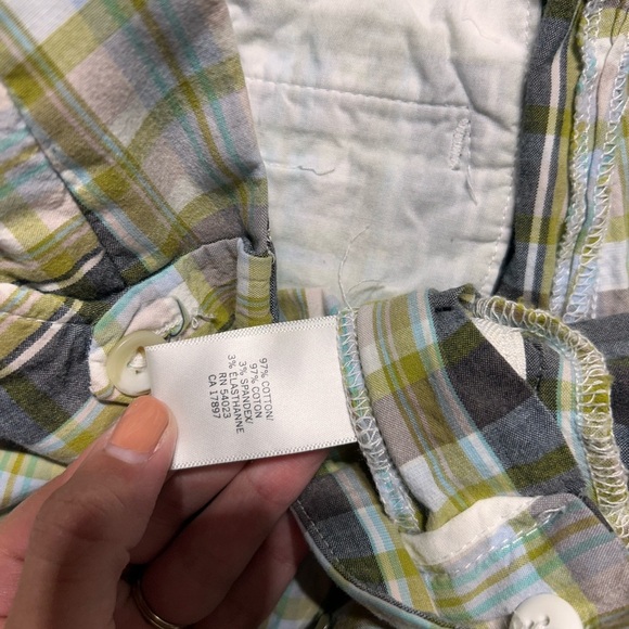 Y2K Banana Republic “Martin” Teal & Tan Plaid Shorts - Picture 4 of 5